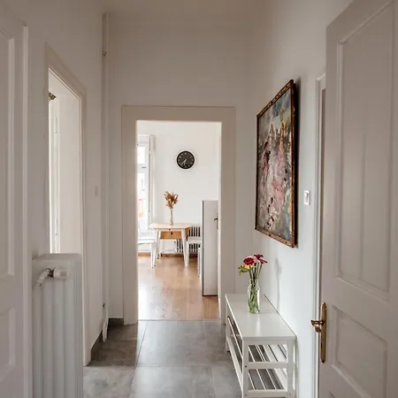 Voelgy-ucca Apartment *