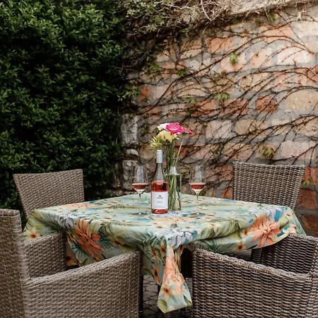 Voelgy-ucca Apartment